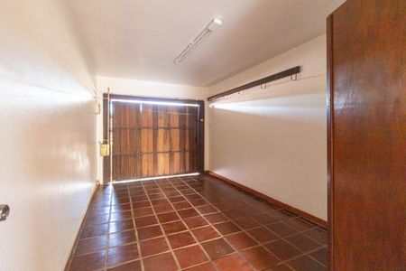 Casa à venda com 120m², 5 quartos e 2 vagasGaragem