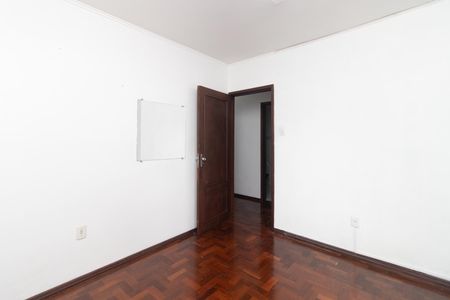 Casa à venda com 120m², 5 quartos e 2 vagasQuarto 4