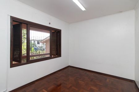 Casa à venda com 120m², 5 quartos e 2 vagasQuarto 4