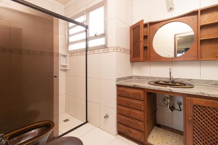 Casa à venda com 120m², 5 quartos e 2 vagasBanheiro