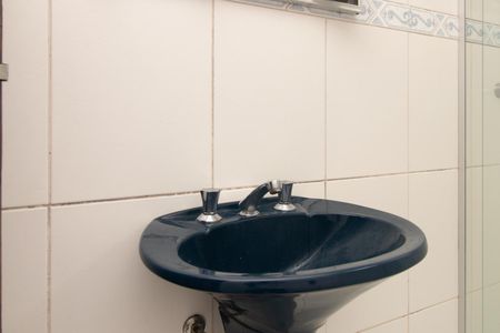 Casa à venda com 120m², 5 quartos e 2 vagasBanheiro
