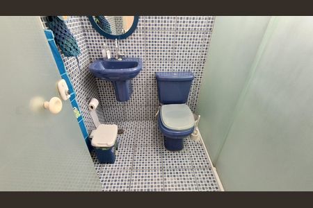 Casa à venda com 310m², 4 quartos e 3 vagasBanheiro Social 