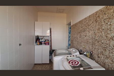 Casa à venda com 310m², 4 quartos e 3 vagasÁrea de Serviço 