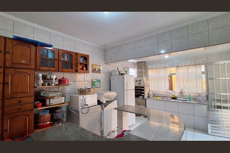 Casa à venda com 310m², 4 quartos e 3 vagasCasa 2