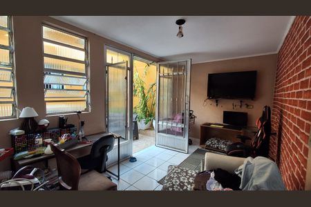 Casa à venda com 310m², 4 quartos e 3 vagasCasa 2