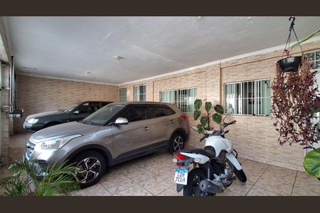 Casa à venda com 310m², 4 quartos e 3 vagasGaragem 
