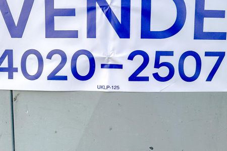 Casa à venda com 300m², 6 quartos e sem vagaUKLP-125