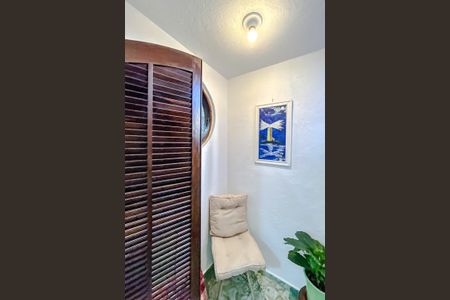 Casa à venda com 300m², 6 quartos e sem vagaVaranda da Suíte