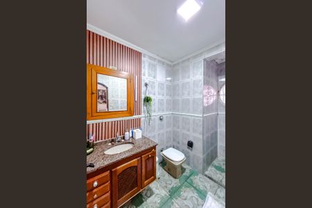 Casa à venda com 300m², 6 quartos e sem vagaLavabo