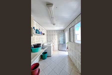 Casa à venda com 300m², 6 quartos e sem vagaÁrea de Serviço