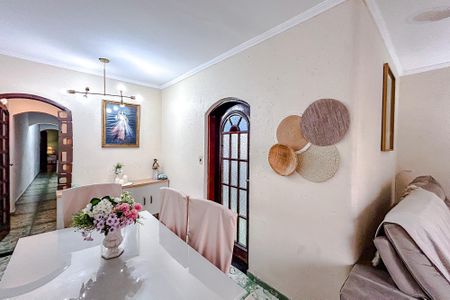 Casa à venda com 300m², 6 quartos e sem vagaSala de Jantar