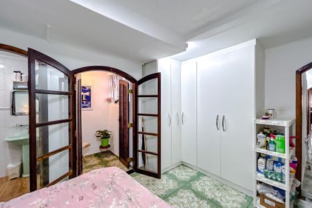 Casa à venda com 300m², 6 quartos e sem vagaQuarto 2 - Suíte