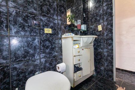Casa para alugar com 192m², 5 quartos e 2 vagas Casa para alugar com 192m², 5 quartos e 2 vagasBanheiro 2