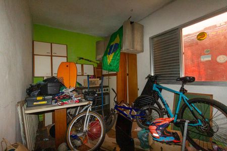 Casa para alugar com 192m², 5 quartos e 2 vagas Casa para alugar com 192m², 5 quartos e 2 vagasQuarto 2