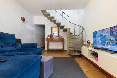 Casa à venda com 5 quartos, 192m² em Chácara Cruzeiro do Sul, São Paulo