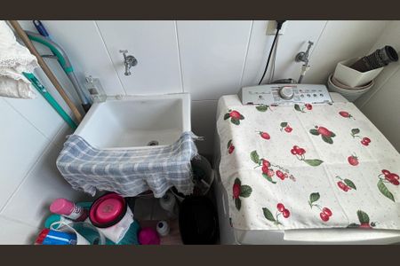 Apartamento para alugar com 56m², 2 quartos e 1 vagaÁrea de Serviço