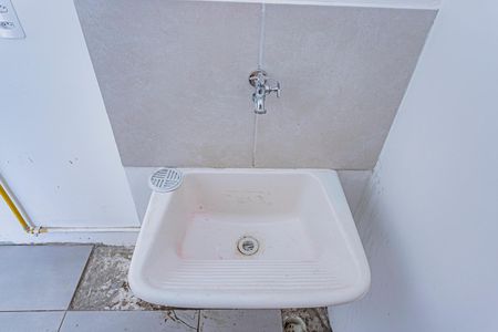 Apartamento para alugar com 32m², 2 quartos e sem vagaSala, cozinha e área de serviço