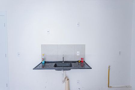 Apartamento para alugar com 32m², 2 quartos e sem vagaSala, cozinha e área de serviço