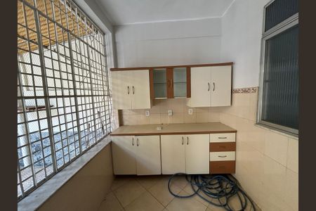 Casa à venda com 65m², 2 quartos e 2 vagasCozinha