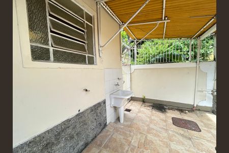 Casa à venda com 65m², 2 quartos e 2 vagasÁrea de Serviço