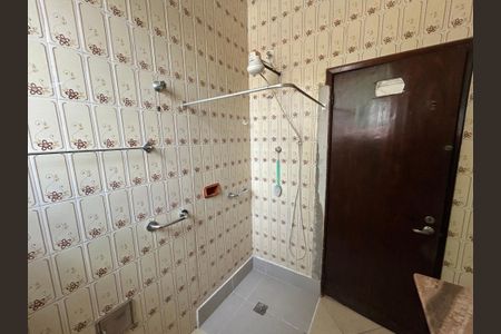 Casa à venda com 65m², 2 quartos e 2 vagasBanheiro 1
