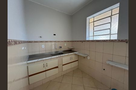 Casa à venda com 65m², 2 quartos e 2 vagasCozinha