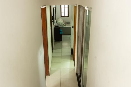 Casa para alugar com 144m², 2 quartos e sem vaga Casa para alugar com 144m², 2 quartos e sem vagaCorredor