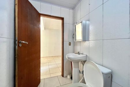 Casa para alugar com 55m², 2 quartos e sem vagaBanheiro 