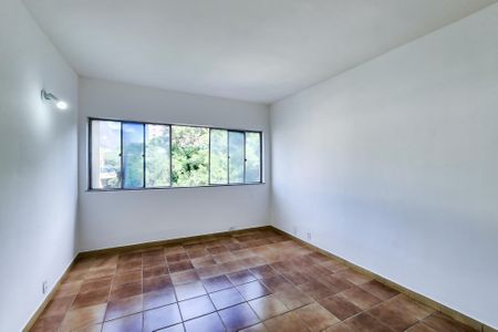 Apartamento à venda com 58m², 1 quarto e 1 vaga Apartamento à venda com 58m², 1 quarto e 1 vagaSala