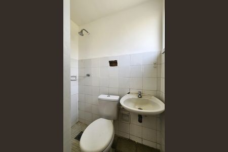 Apartamento à venda com 58m², 1 quarto e 1 vaga Apartamento à venda com 58m², 1 quarto e 1 vagaBanheiro de Serviço