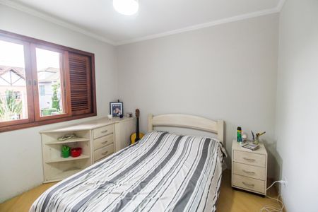 Casa de condomínio à venda com 300m², 4 quartos e 6 vagas Casa de condomínio à venda com 300m², 4 quartos e 6 vagasQuarto 4