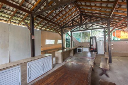 Casa de condomínio à venda com 300m², 4 quartos e 6 vagasÁrea gourmet