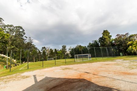 Casa de condomínio à venda com 300m², 4 quartos e 6 vagas Casa de condomínio à venda com 300m², 4 quartos e 6 vagasQuadra Esportiva