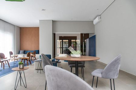 Apartamento para alugar com 33m², 1 quarto e sem vagaÁrea comum - Salão de festas