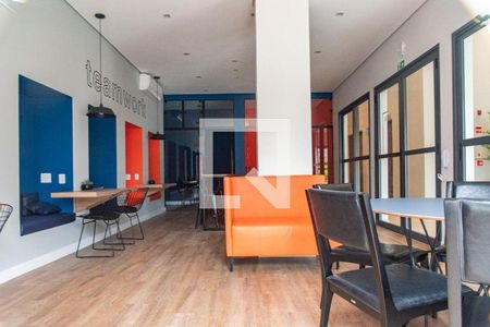 Apartamento para alugar com 33m², 1 quarto e sem vagaÁrea comum - Sala de Reunião 