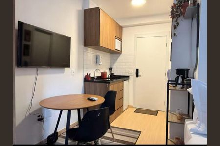 Foto 02 de kitnet/studio para alugar com 1 quarto, 23m² em Paraíso, São Paulo