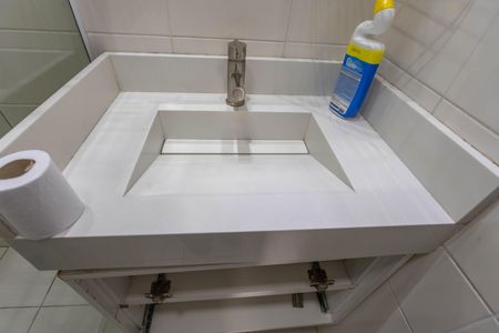 Apartamento para alugar com 64m², 3 quartos e 1 vagaBanheiro social 