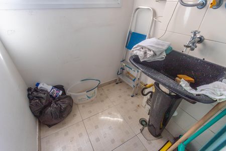 Apartamento para alugar com 64m², 3 quartos e 1 vagaÁrea de serviço 