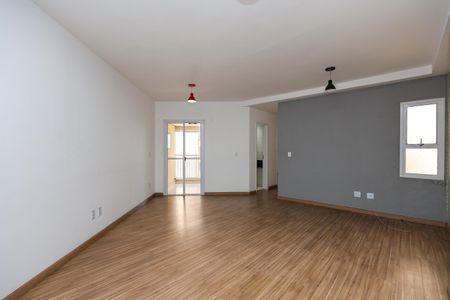 Sala de apartamento para alugar com 2 quartos, 68m² em Jardim Henriqueta, Taboão da Serra
