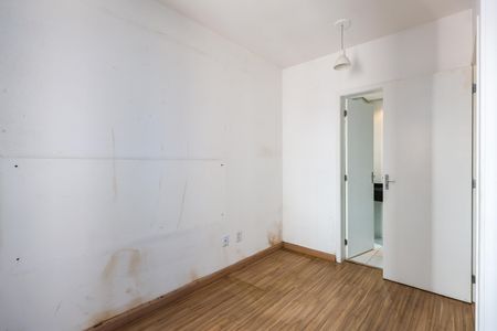 Suíte de apartamento para alugar com 2 quartos, 68m² em Jardim Henriqueta, Taboão da Serra