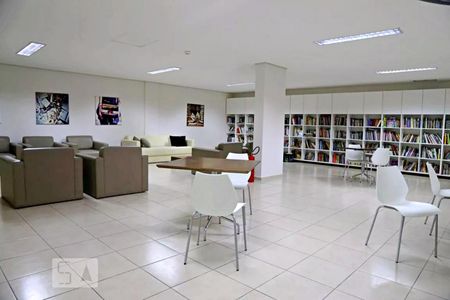 Apartamento para alugar com 68m², 2 quartos e 1 vagaÁrea comum