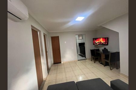 Casa de Condomínio para alugar com 2 quartos, 79m² em Maria Paula, São Gonçalo