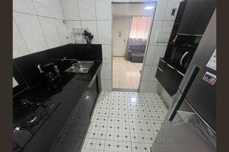 Casa de Condomínio para alugar com 2 quartos, 79m² em Maria Paula, São Gonçalo