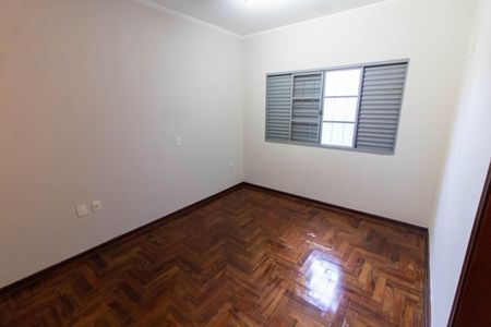 Casa para alugar com 245m², 4 quartos e 4 vagasSUITE 1