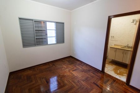 Casa para alugar com 245m², 4 quartos e 4 vagasSUITE 1