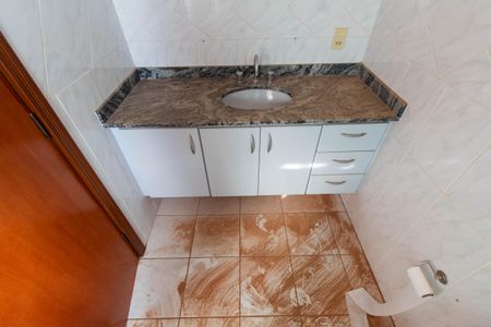 Casa para alugar com 245m², 4 quartos e 4 vagasBANHEIRO DA SUITE 3