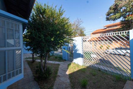 Casa para alugar com 245m², 4 quartos e 4 vagasÁREA EXTERNA FRENTE