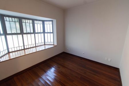 Casa para alugar com 245m², 4 quartos e 4 vagasSALA DE TV