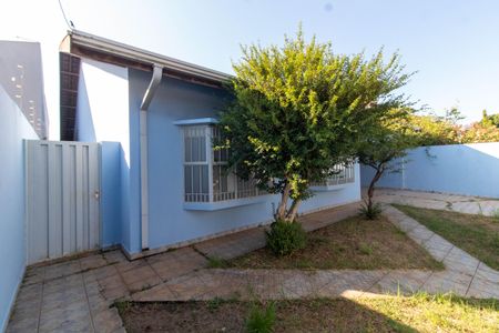 Casa para alugar com 245m², 4 quartos e 4 vagasFACHADA ÁREA EXTERNA FRENTE
