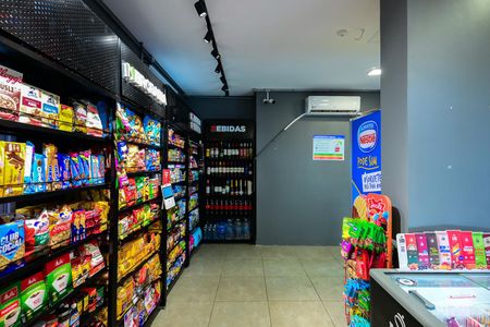 Apartamento para alugar com 56m², 2 quartos e 1 vagaMercadinho